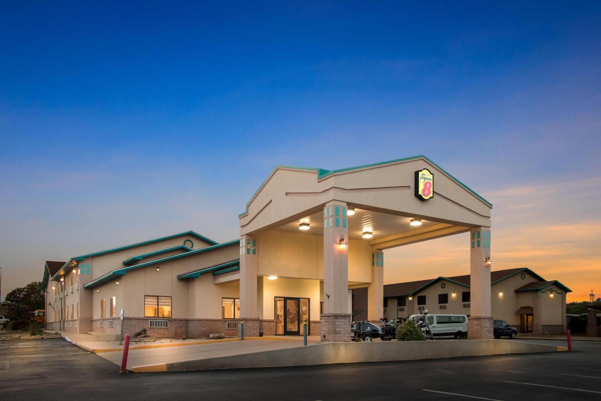 Hotel Super 8 By Wyndham Santa Rosa Exterior foto